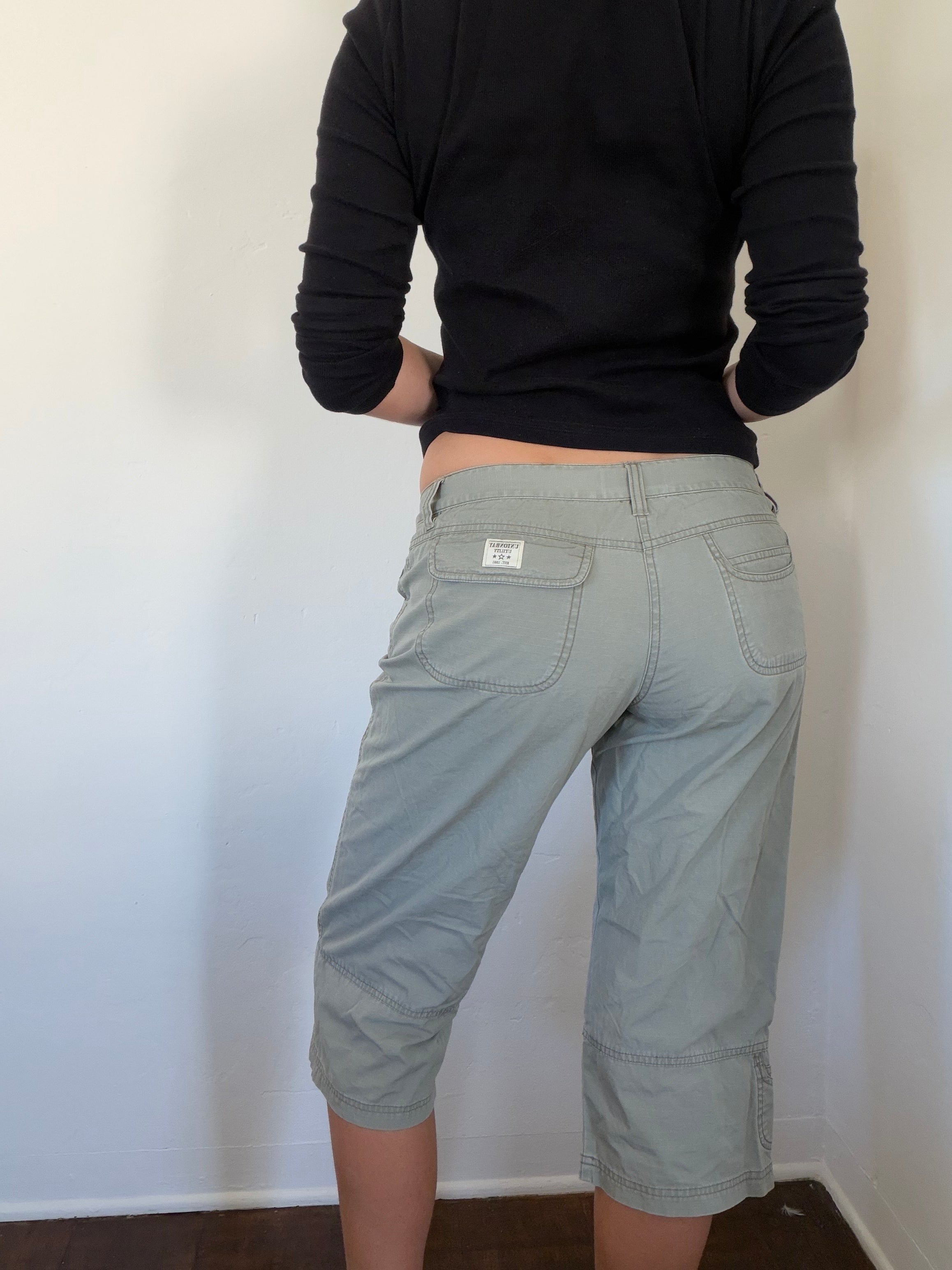 Union Bay Capris (size 9)